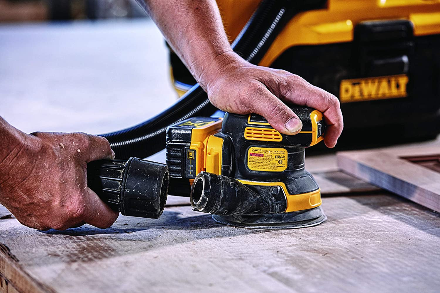 20V Max Orbital Sander