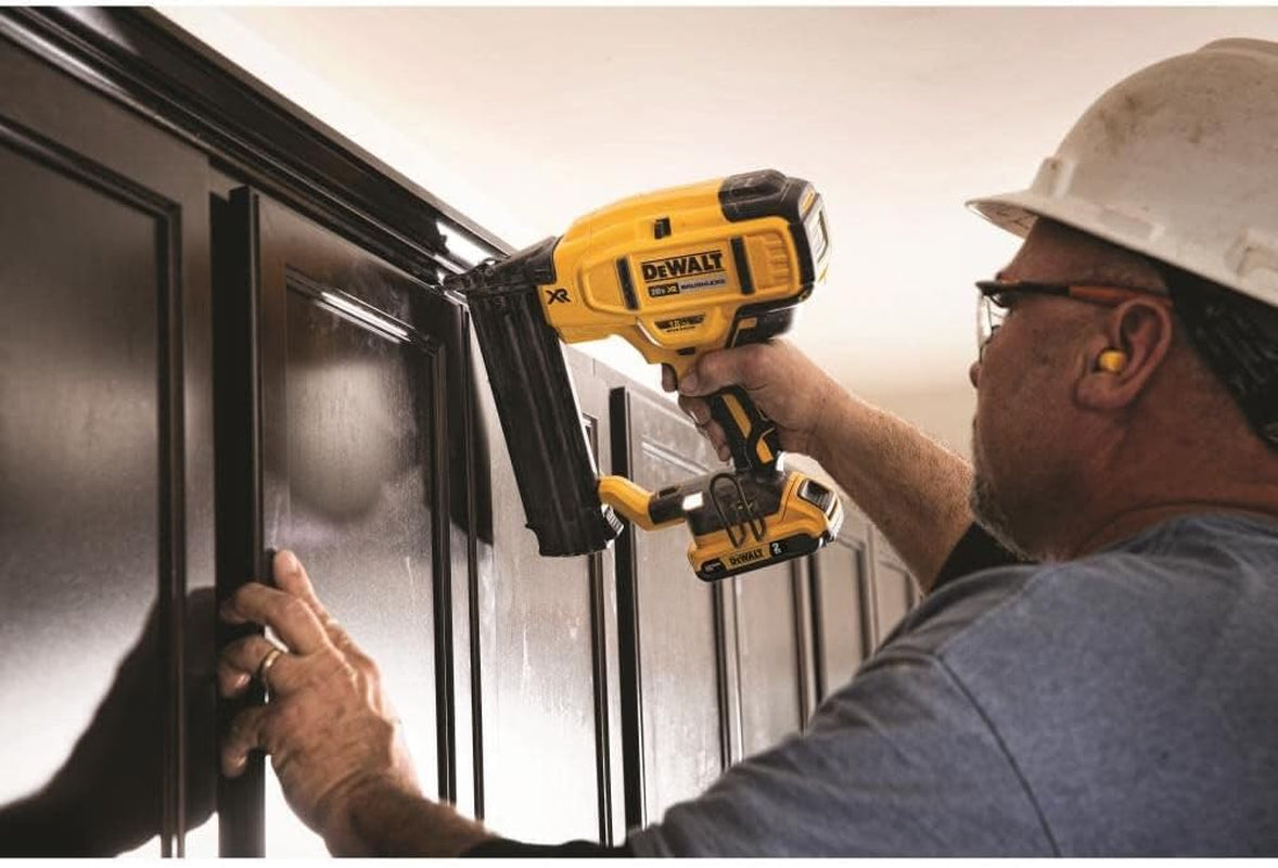 20V MAX Cordless 18 Gauge Nailer